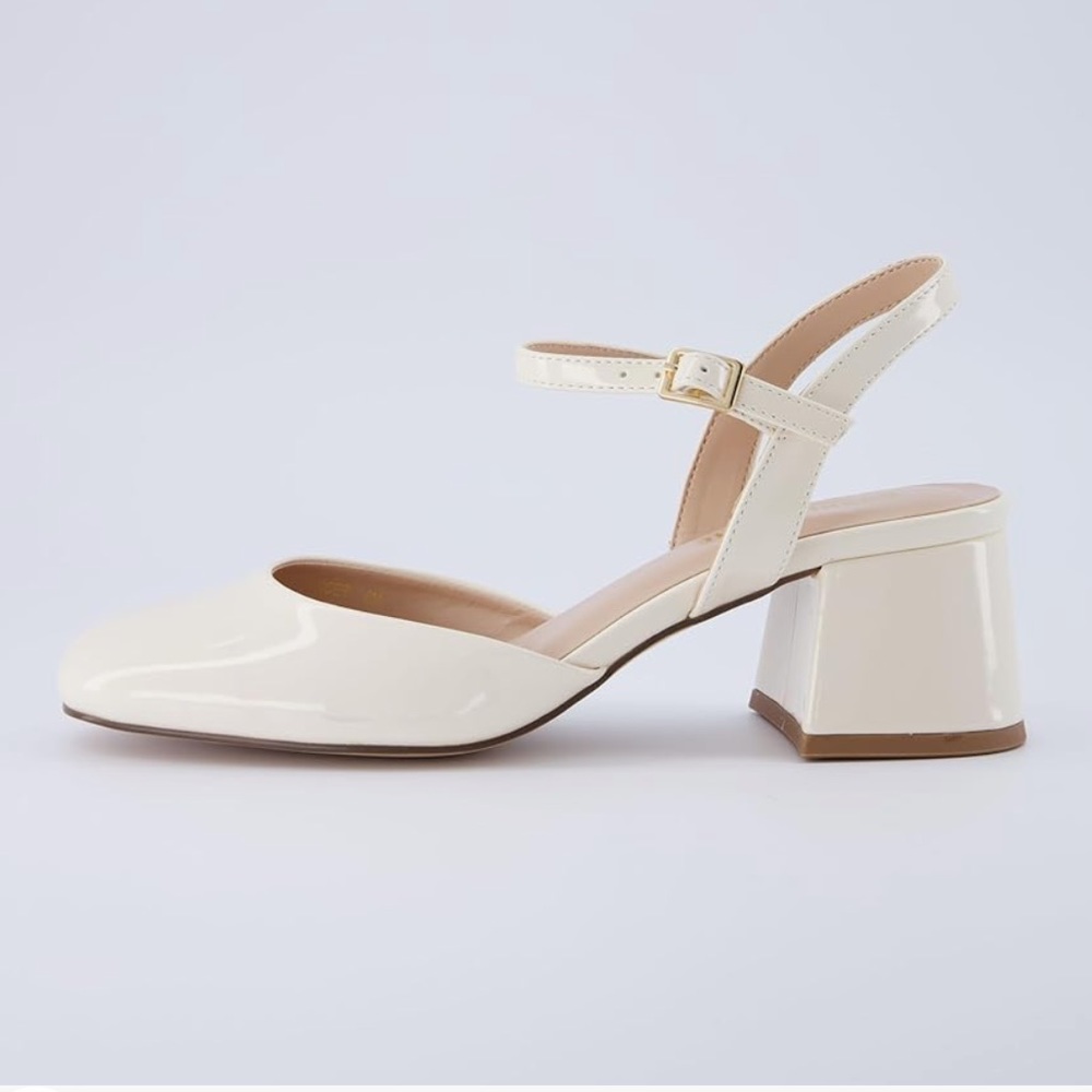 CUSHIONAIRE Women's Dancer round toe block heel